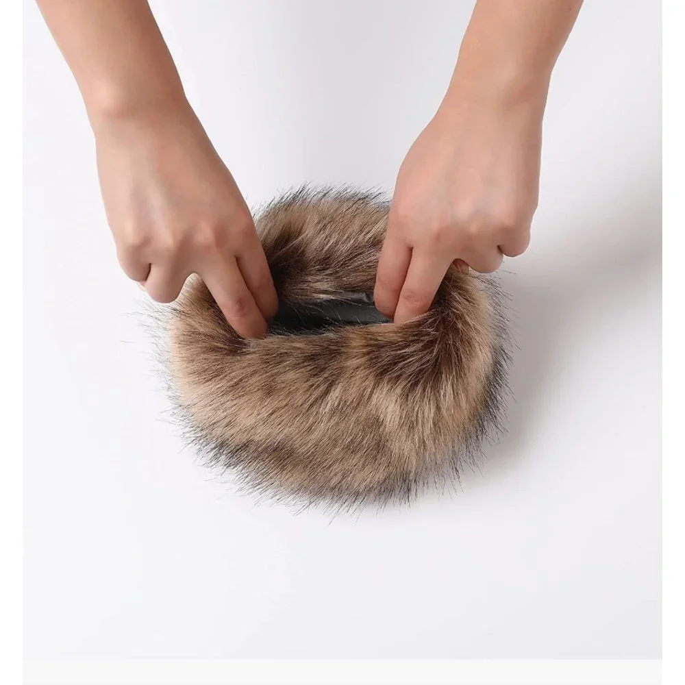 Brown Fuzzy Faux Fur Pom Pom Wrist Cuffs Furry Bands Arm‎ Warmers Boot Covers
